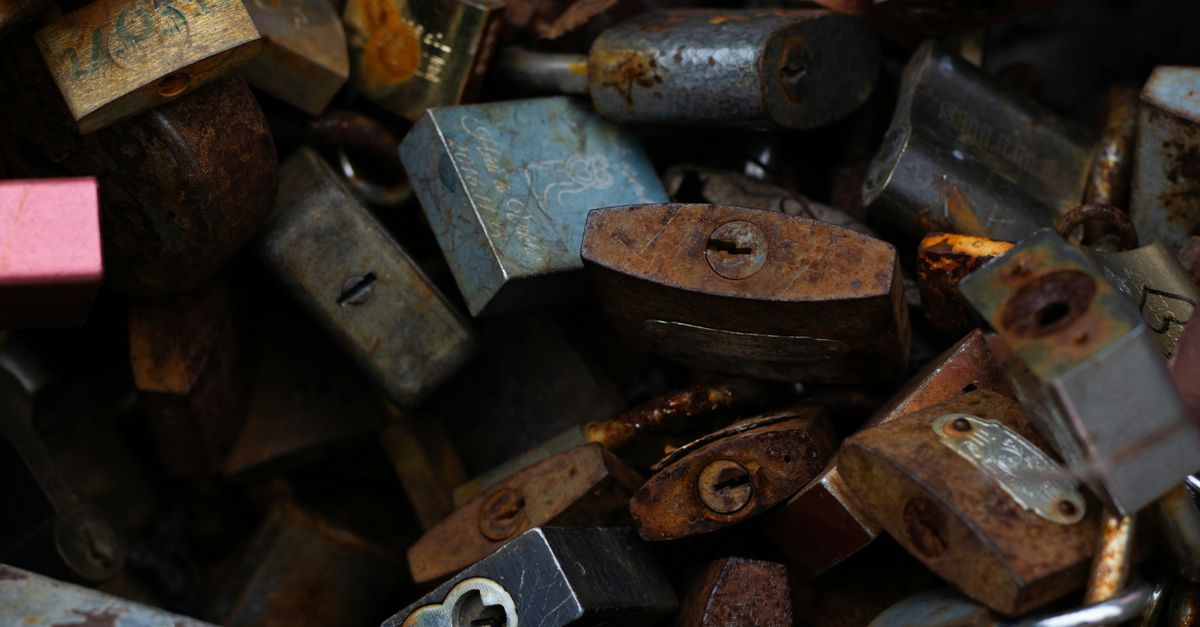 locksmith shop keys — Fishkill Locksmith